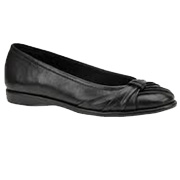 Easy Street Giddy Black
